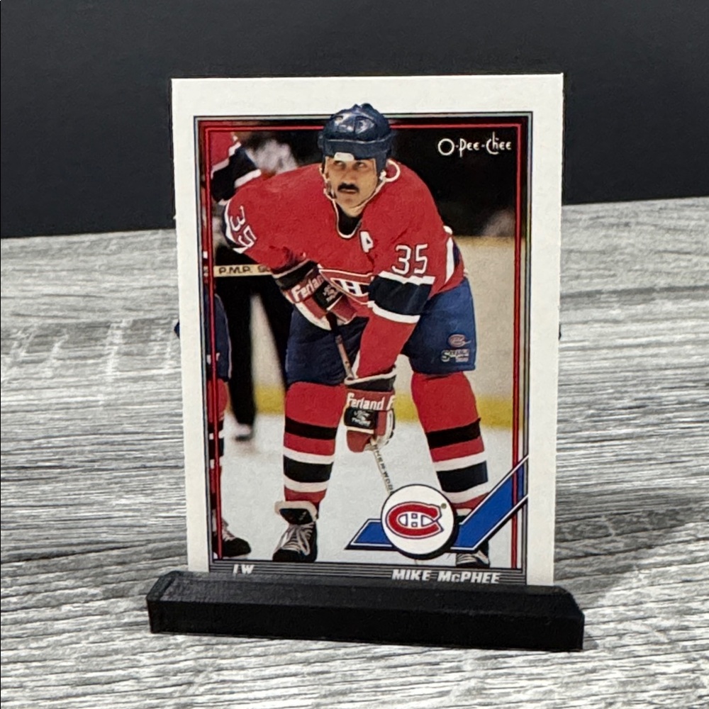 NHL | O-Pee-Chee #252: Montreal Canadians: Mike McPhee (1991) - Hockey Card